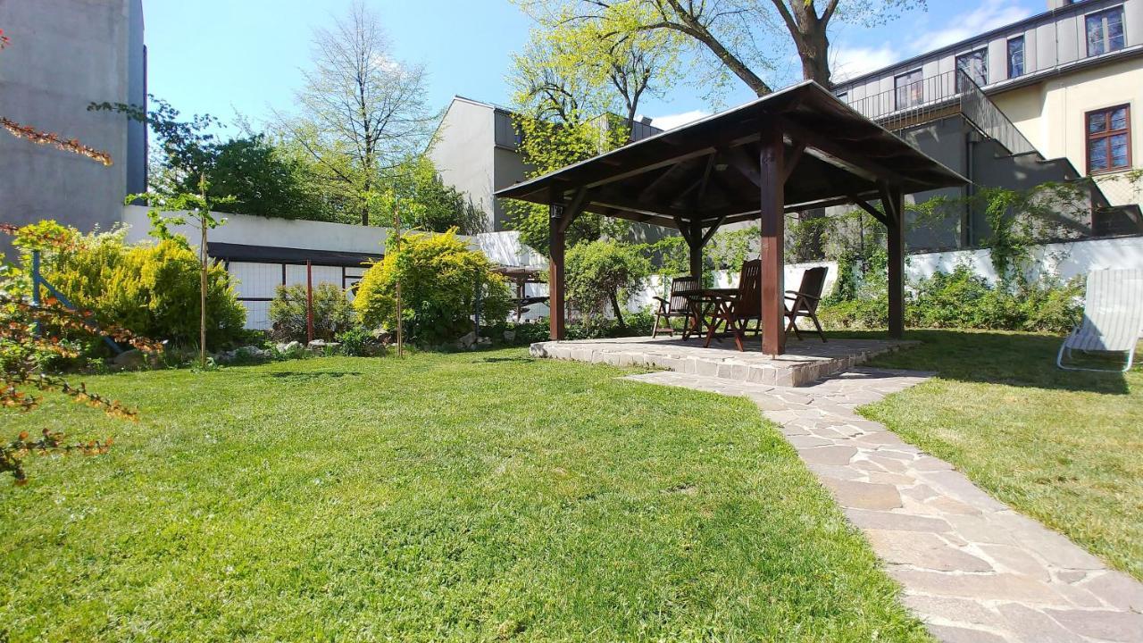 Apartamenty Patria Cracovie Extérieur photo
